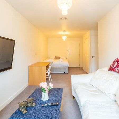 Amazing Modern 2 Bedroom Flat In Greenwich For 4 People Londra Dış mekan fotoğraf