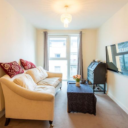 Amazing Modern 2 Bedroom Flat In Greenwich For 4 People Londra Dış mekan fotoğraf