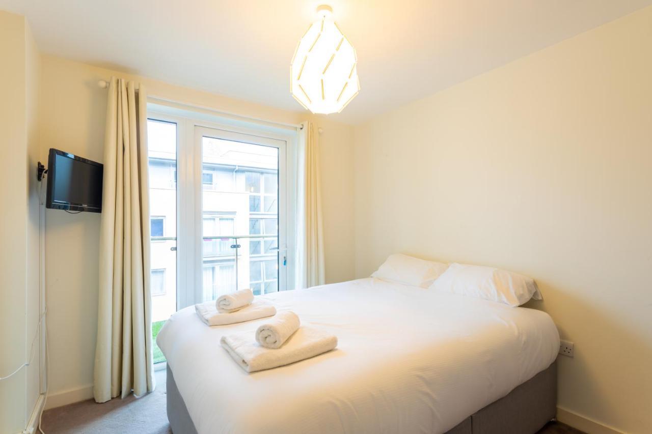 Amazing Modern 2 Bedroom Flat In Greenwich For 4 People Londra Dış mekan fotoğraf